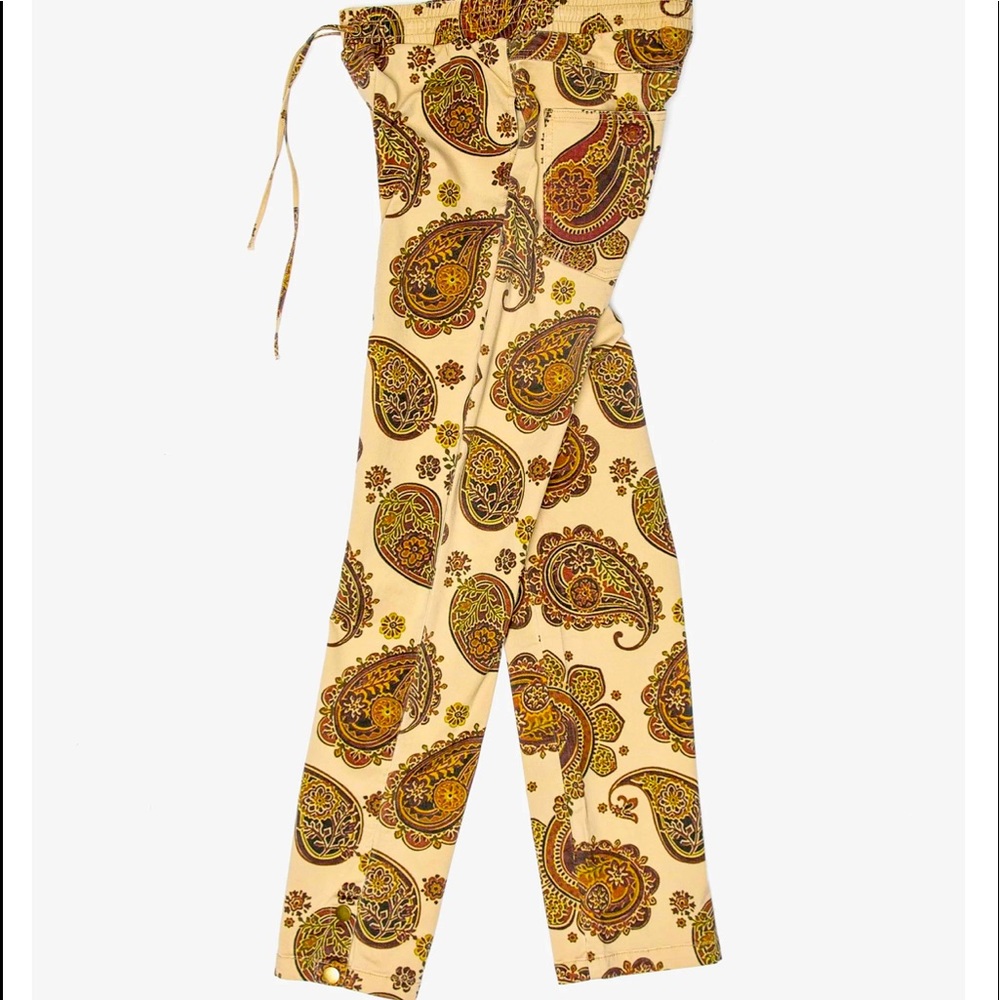 Profound Paisley Pants in Sand Sz. XL Never worn, EXCELLENT condition!